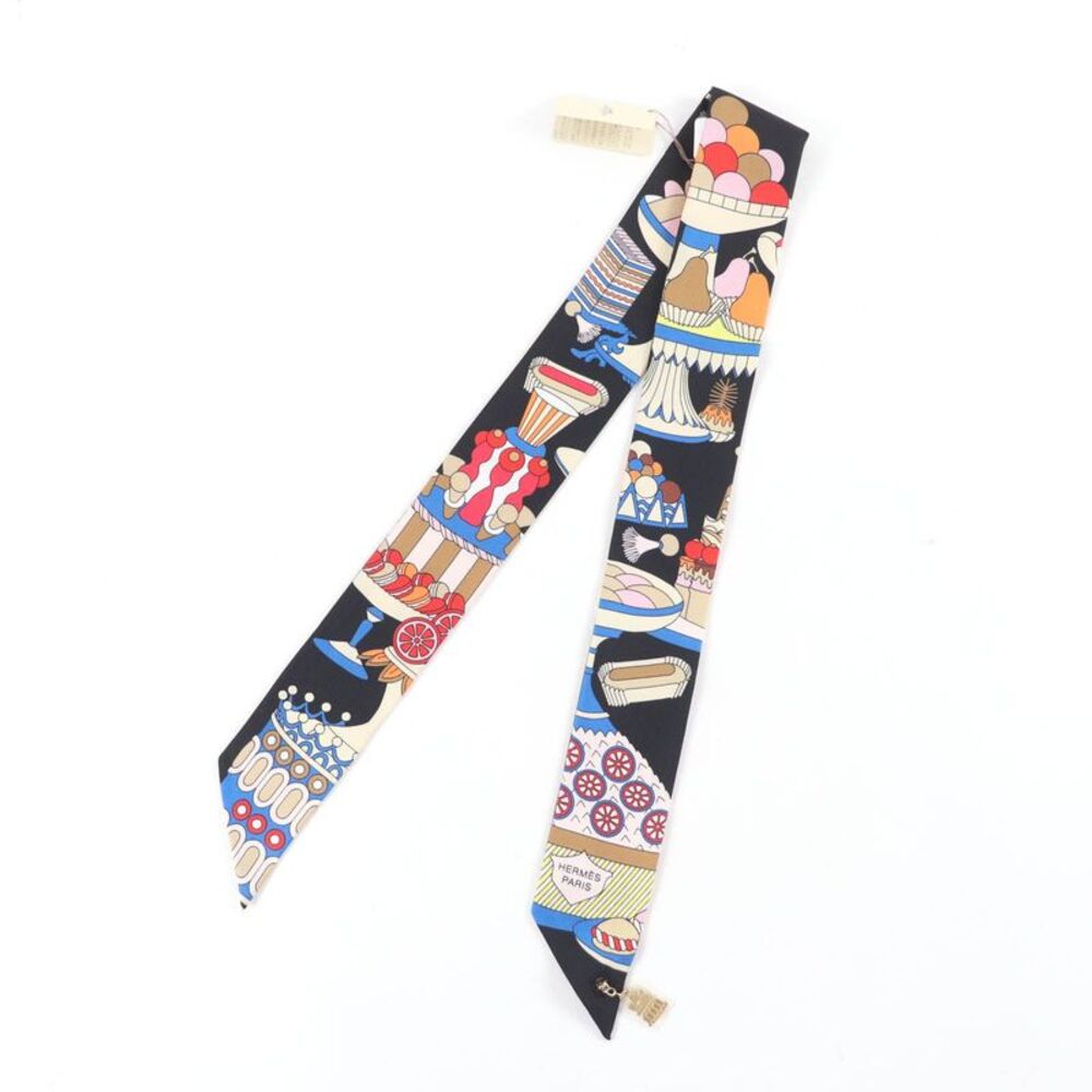 Hermès La Patisserie Francaise Twilly Charms Silk Scarf